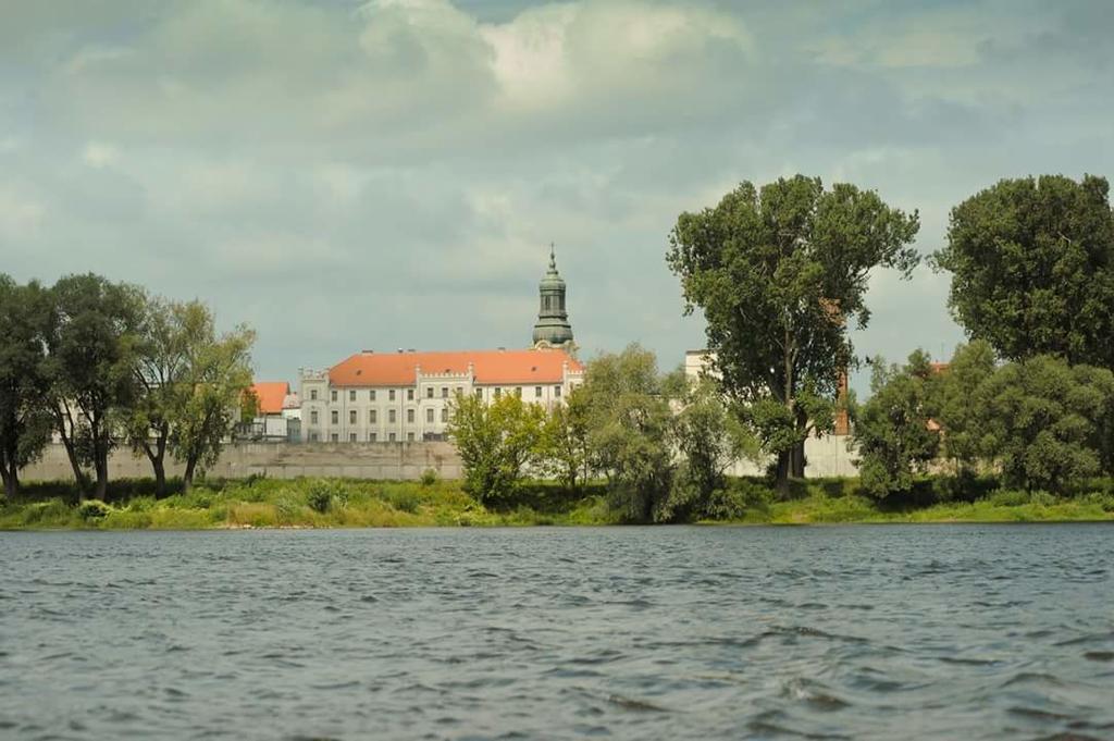 Hostel Rafcar Bydgoszcz Exterior photo